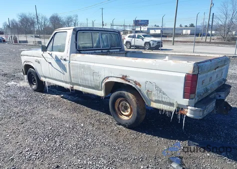 1981 Ford F150 z USA, uszkodzony, nr VIN 1FTDF15G0BPA57305